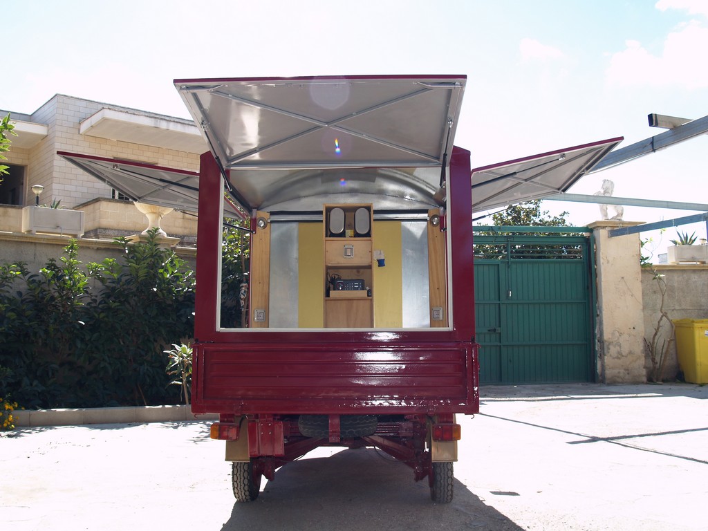 slideshow image